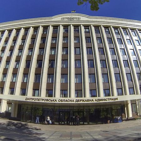 Central Park Apartment Днепр Экстерьер фото